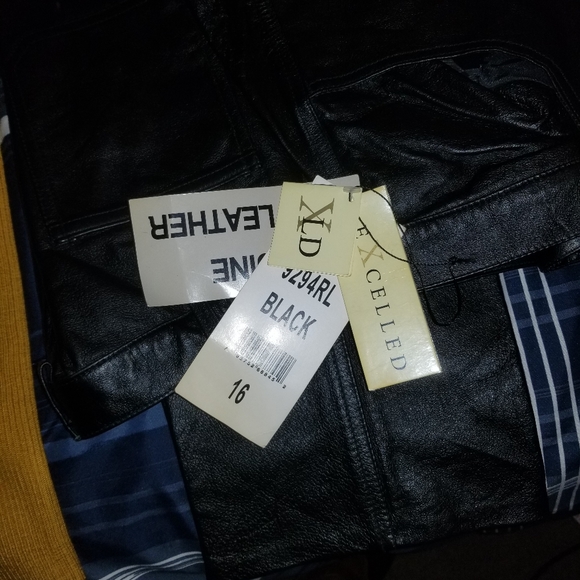 Never worn leather pants - Picture 2 of 4